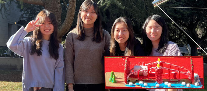 Cynthia and her friends - Honorable mention